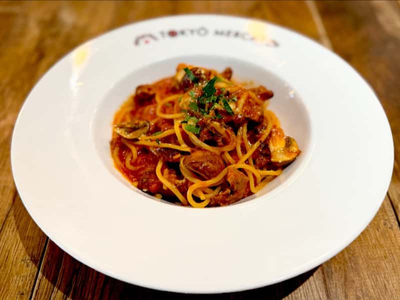 Salsiccia and mushroom pasta in tomato sauce