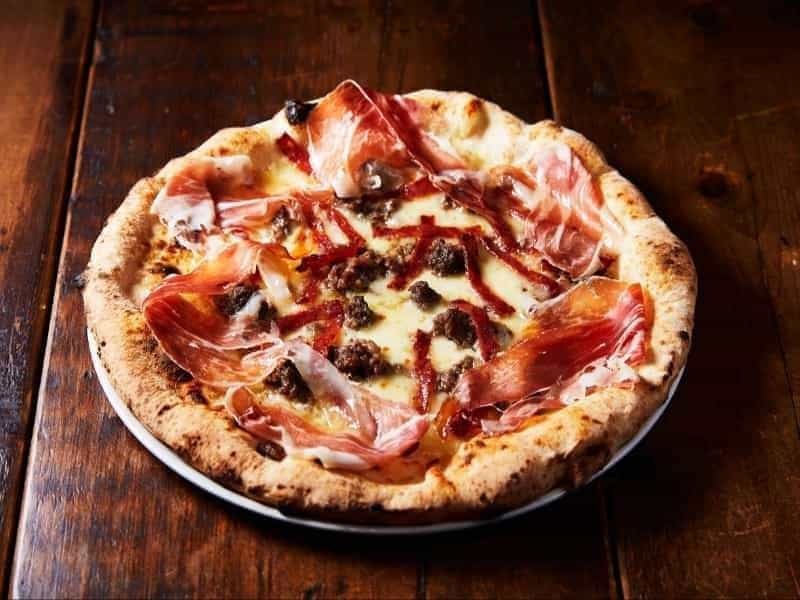 職人のマチェラーラ ~肉好きの為のごちそうピッツァ~