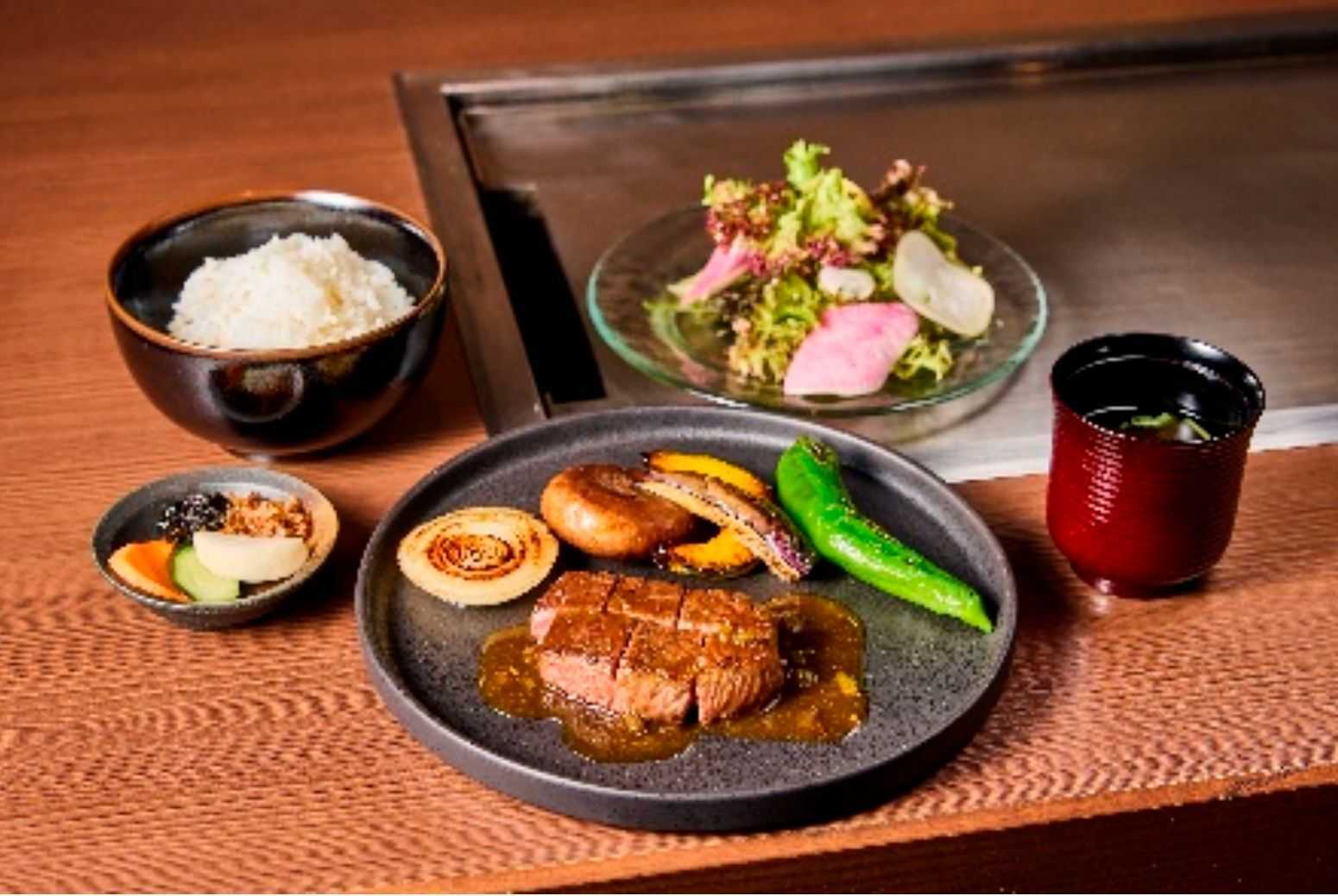 松阪牛サーロインのステーキ 刻みわさびソース 120g
