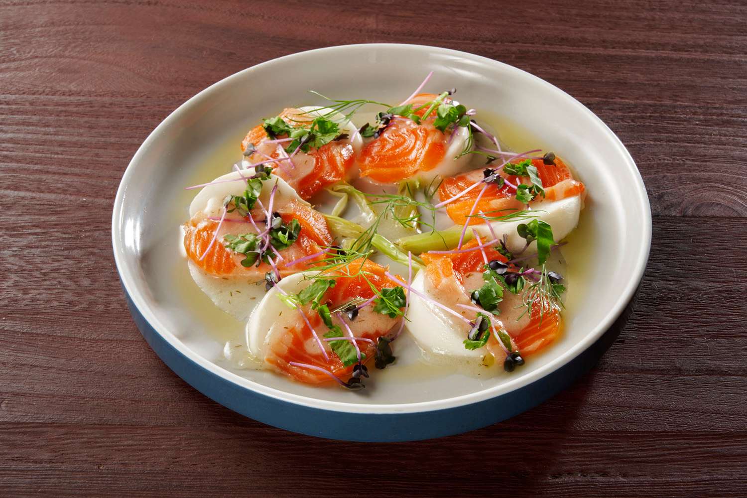 サーモンとカブのセビーチェ