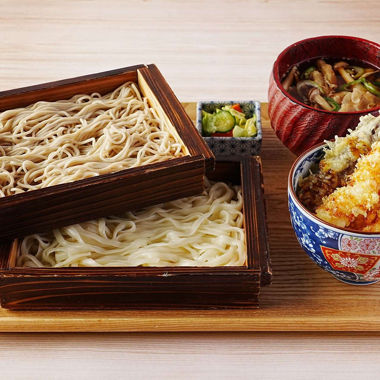 蕎麦＆うどん合盛　天丼セット