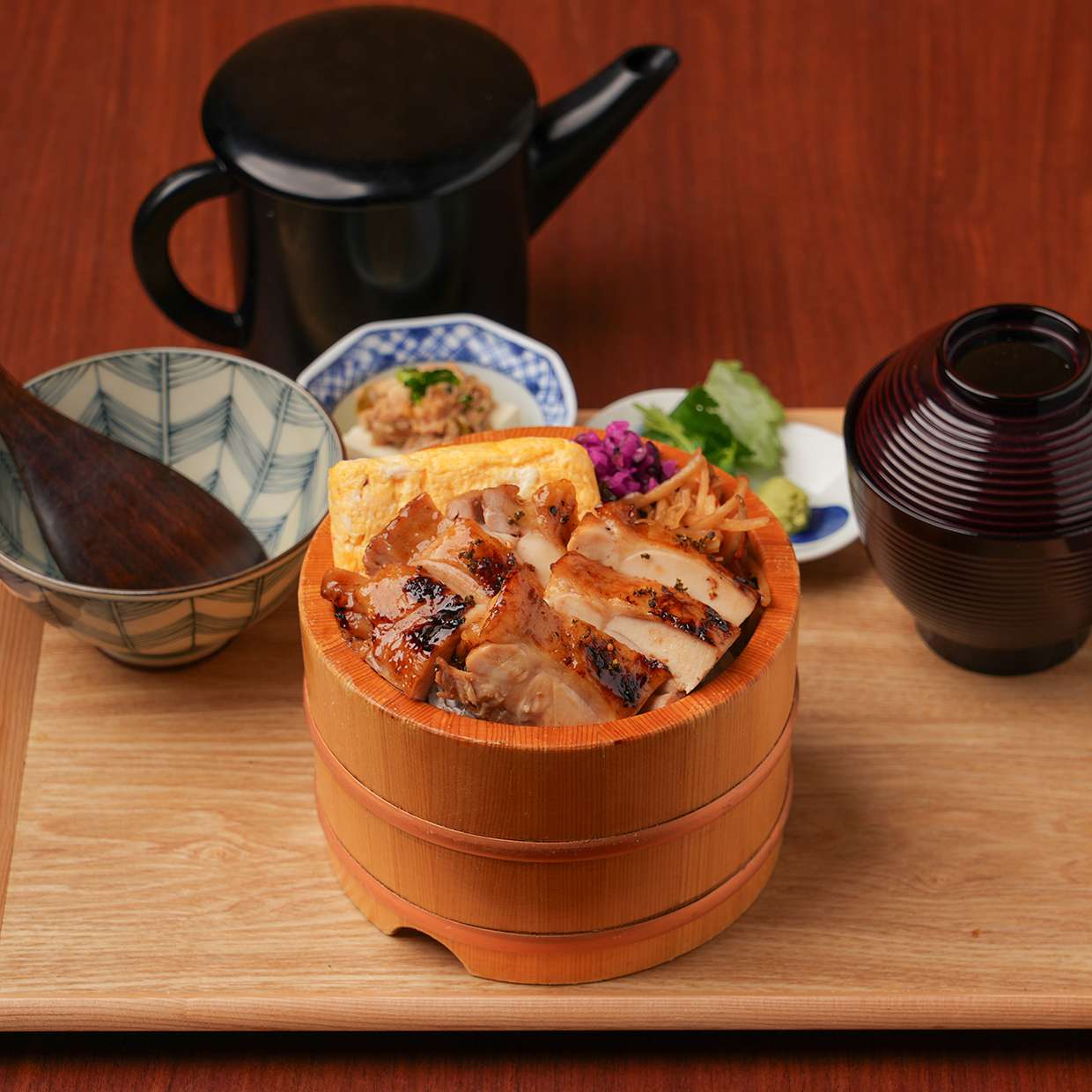 炭火焼鳥ひつまぶし膳