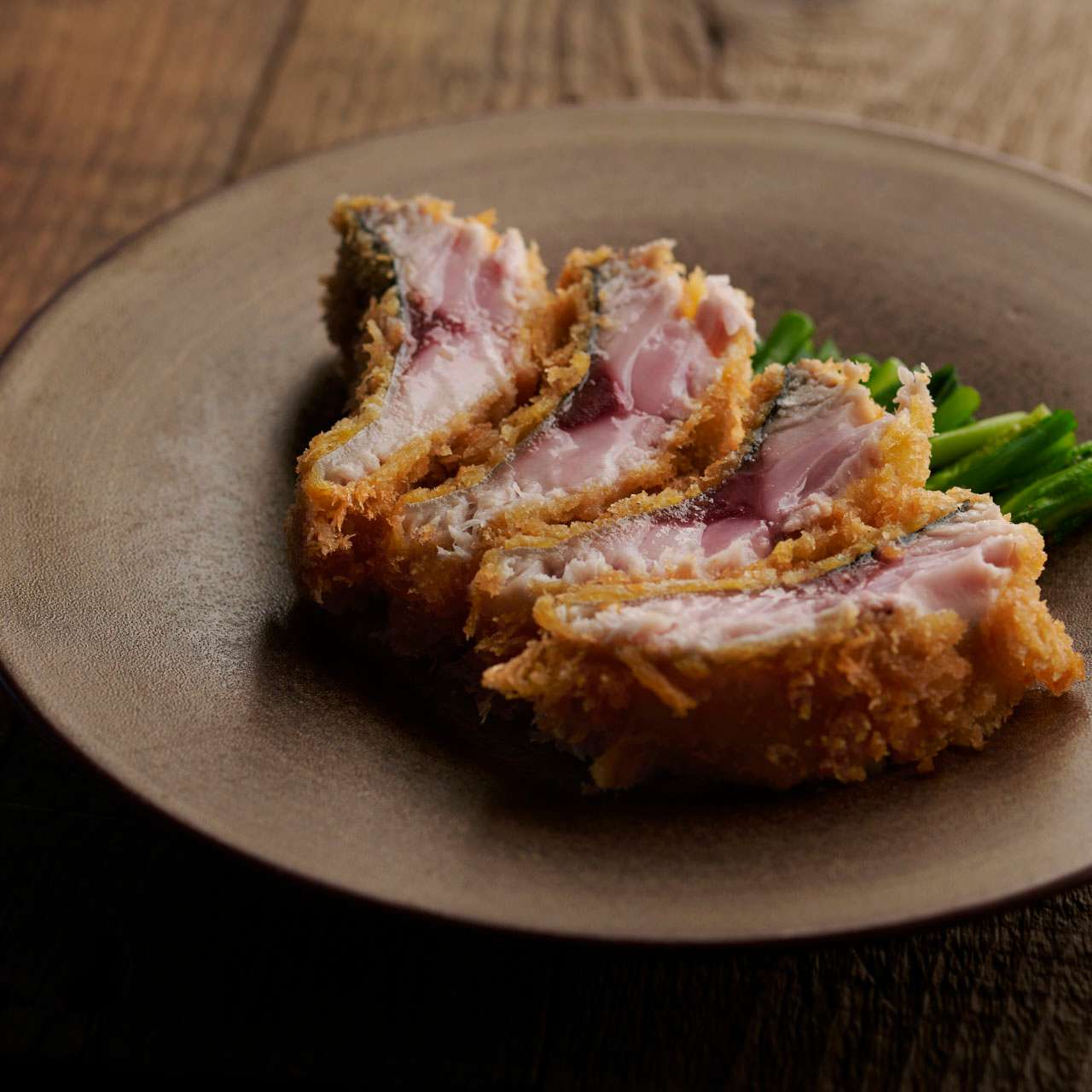 双剣鯖鯖カツ 〜坂元醸造〝熟成黒酢〞胡麻ソース  〜