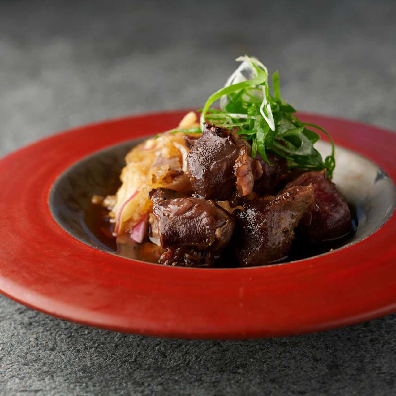 名古屋烤鸡胗配柚子胡椒萝卜丝和柚子醋