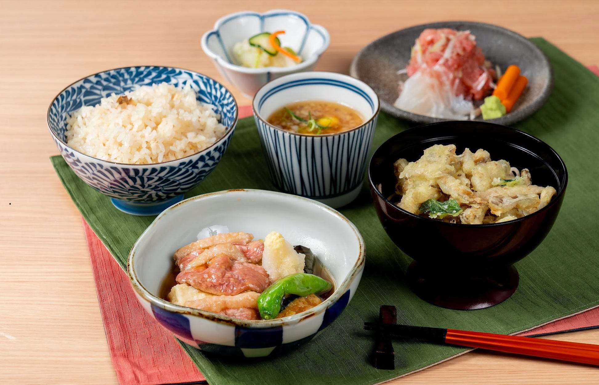 合鴨の揚げ出しと茸バラ天そば（10食限定）【鯛めし食べ放題付き】