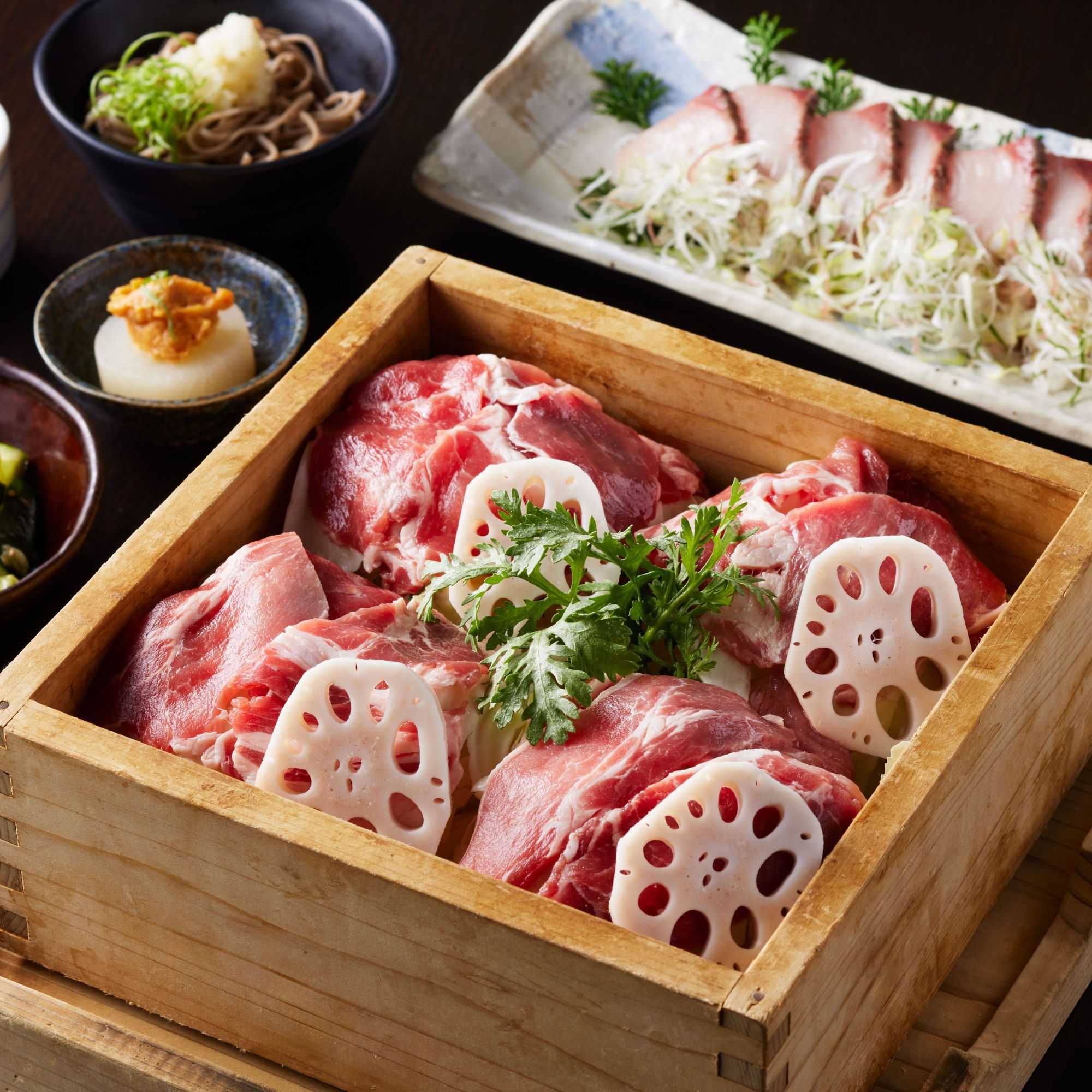 【福】鰤の塩叩き×氷温熟成黒豚の蒸篭蒸しを愉しむコース…全8品　3,200円