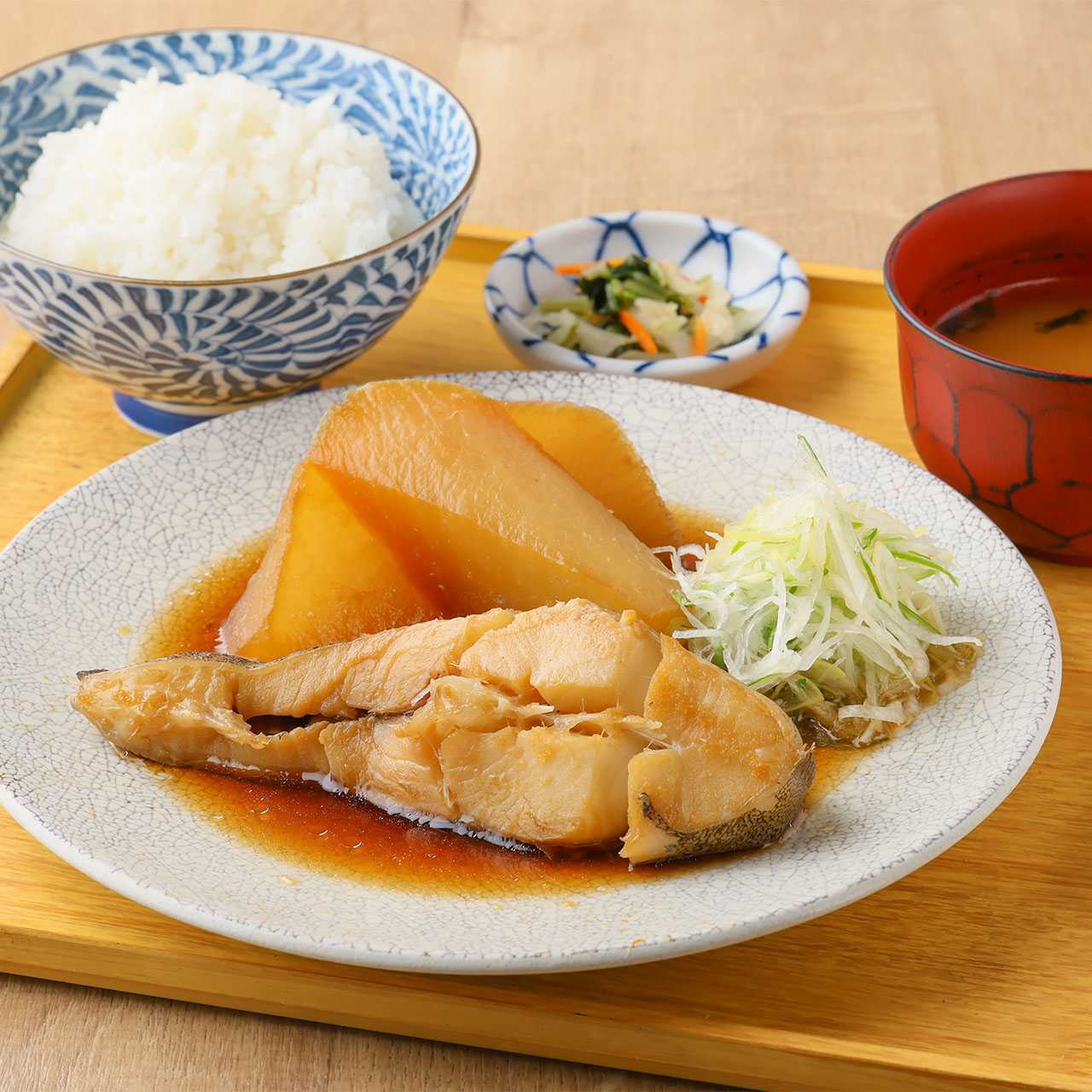 カレイの煮つけ定食