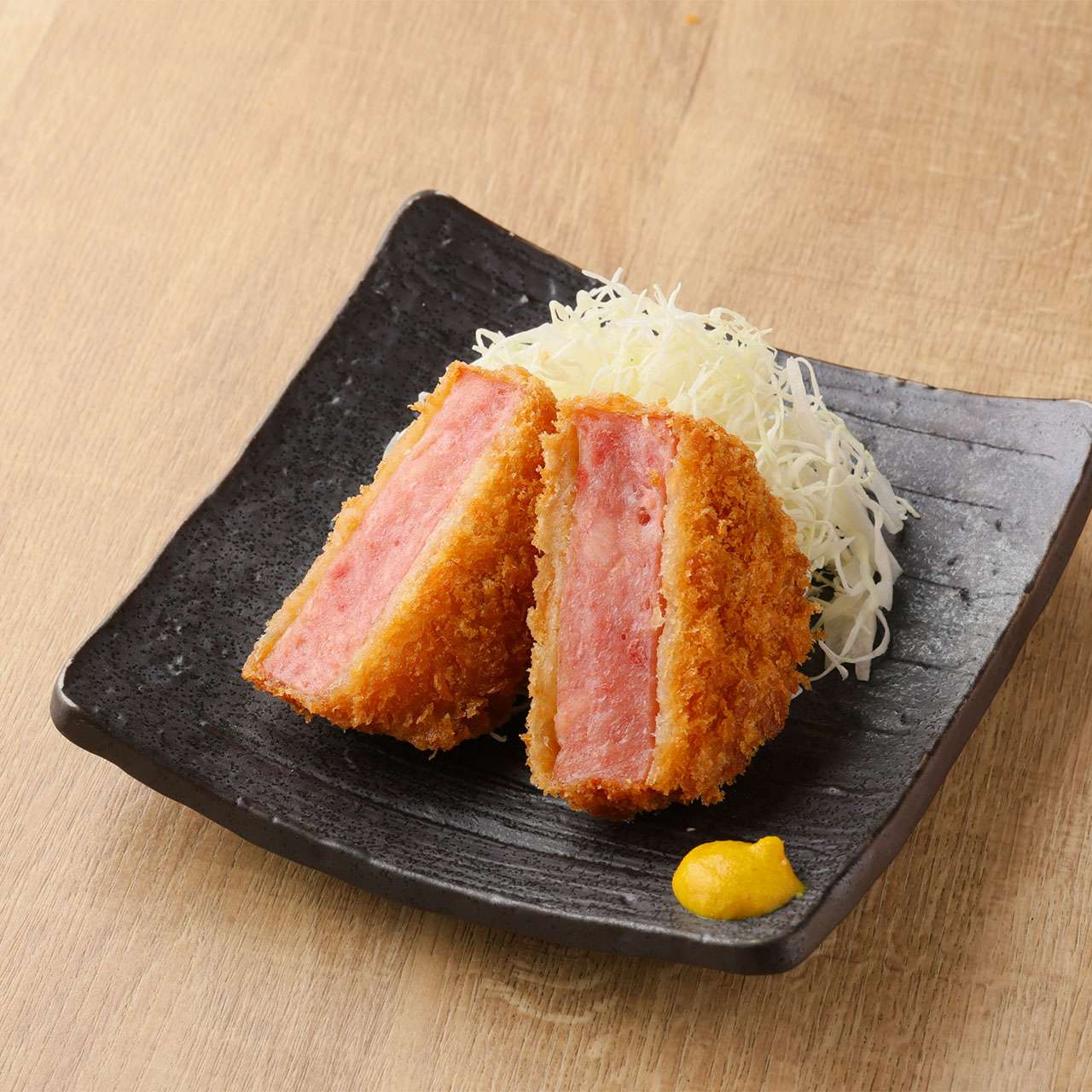 厚切りハムカツ