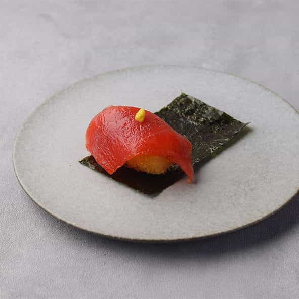 Red vinegar rice cutlet and pickled red tuna