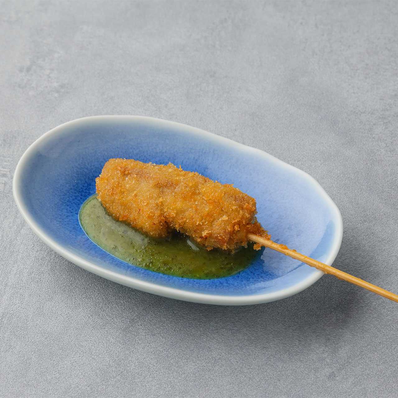 豚ヘレ　セロリと林檎のソース