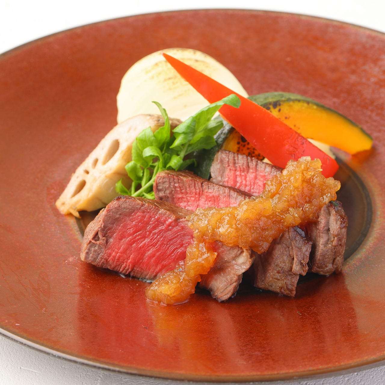 選べるメイン料理【　国産牛フィレ肉のステーキ　】