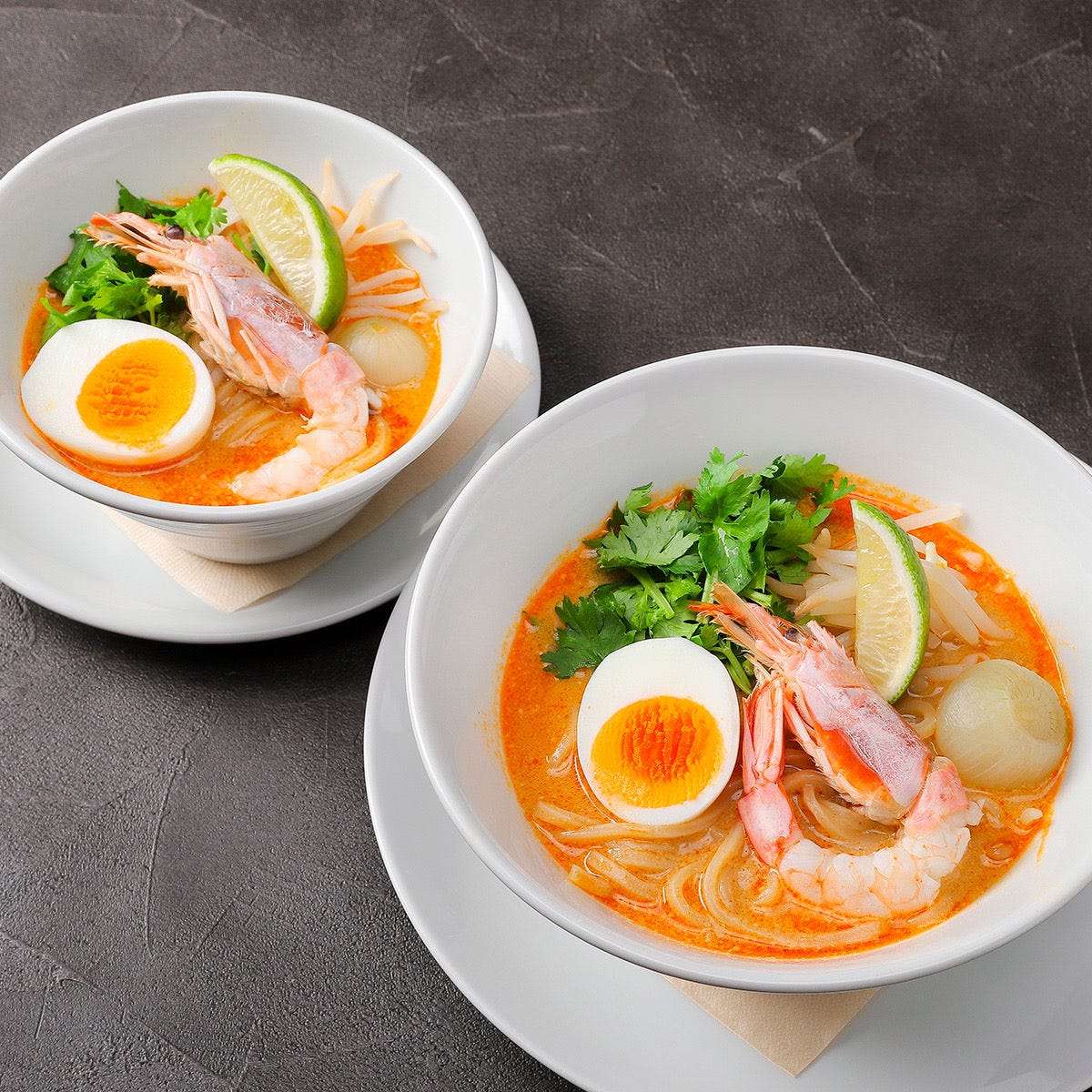 ココナッツミルクラーメン " オウンノカウスエ "