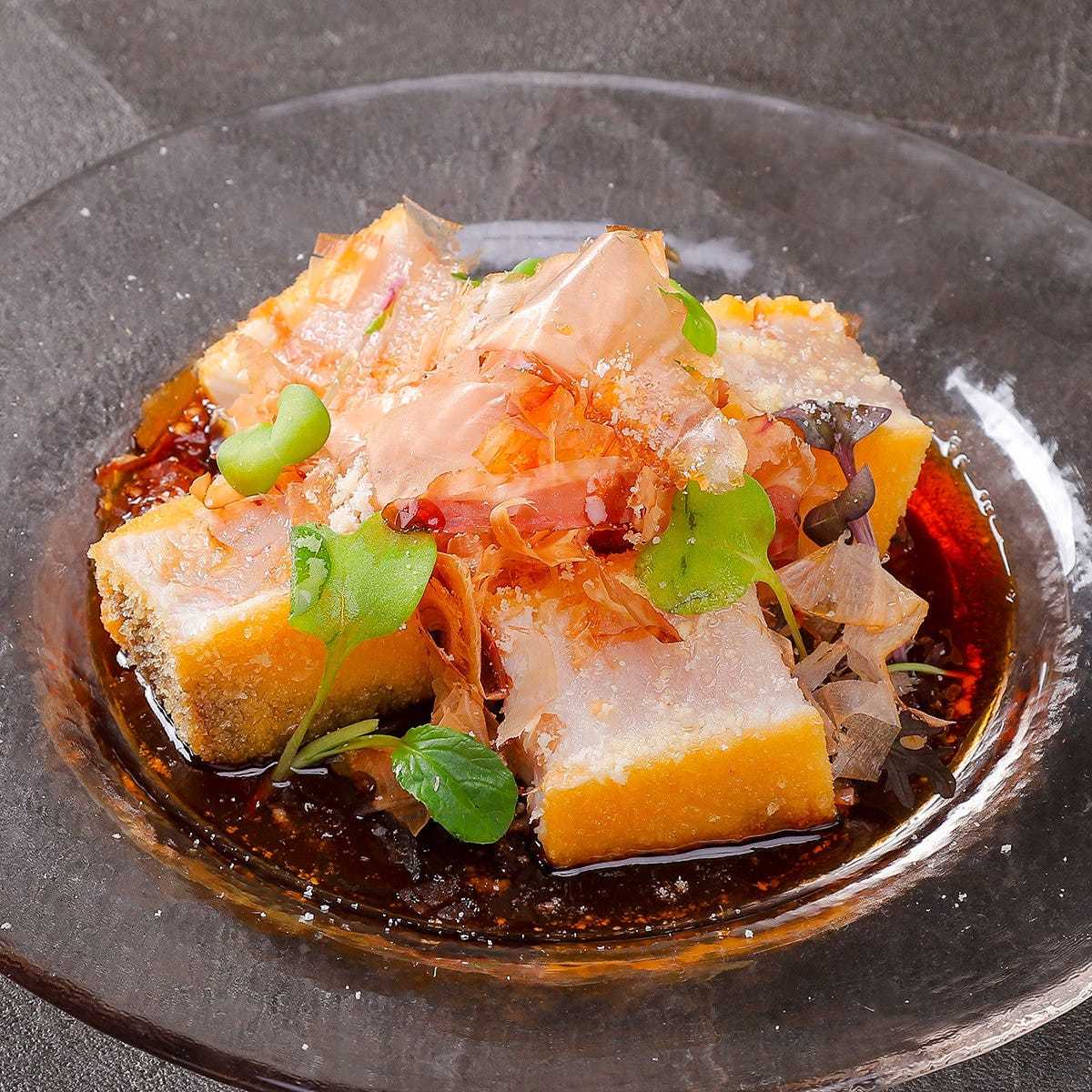 鰤王のレアカツ　花鰹と甜醤ソース