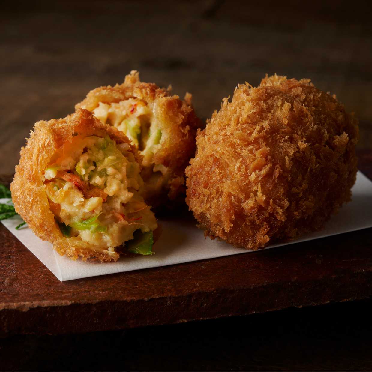 桜海老と春キャベツのクリームコロッケ