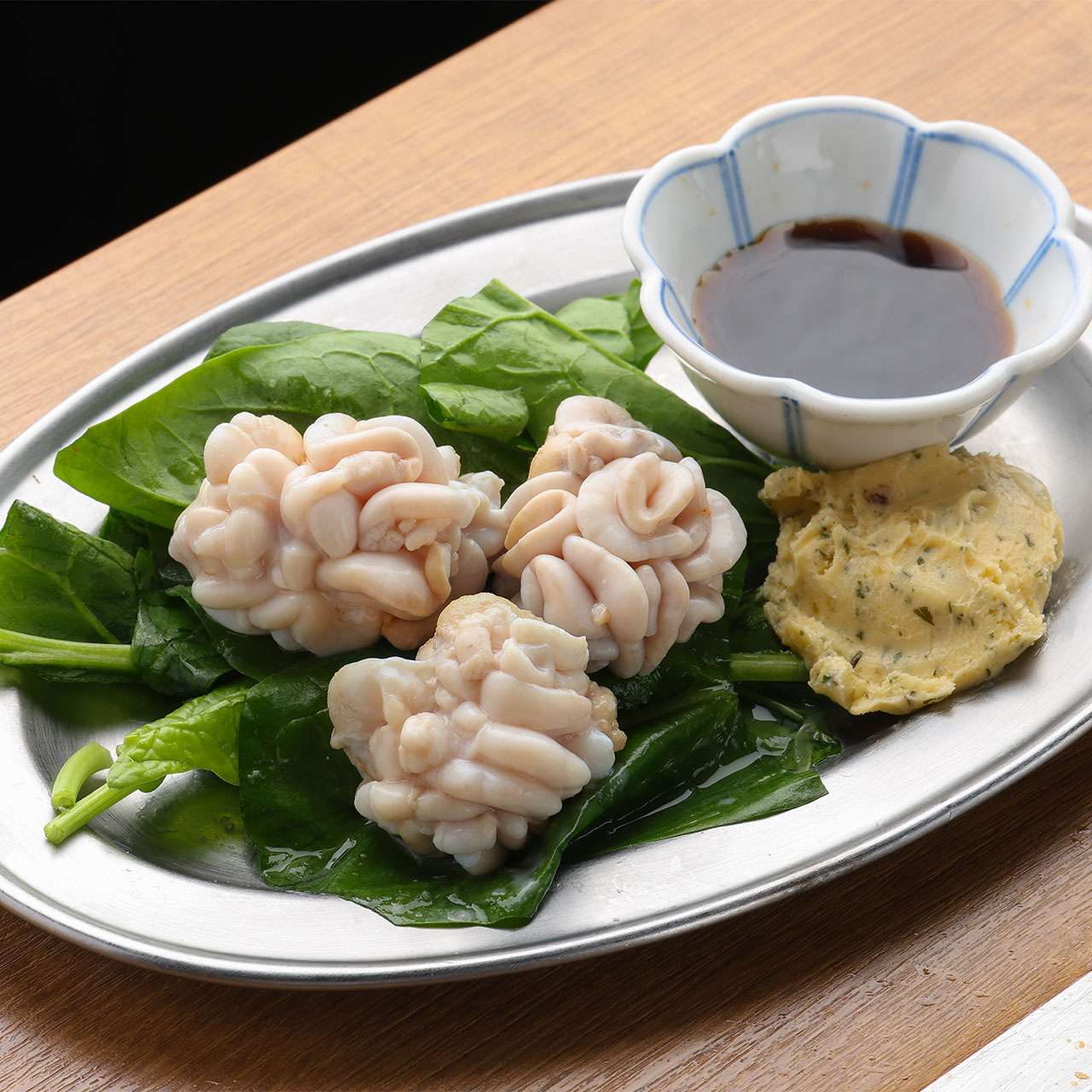 비둘기와 시금치 마늘 버터 소테