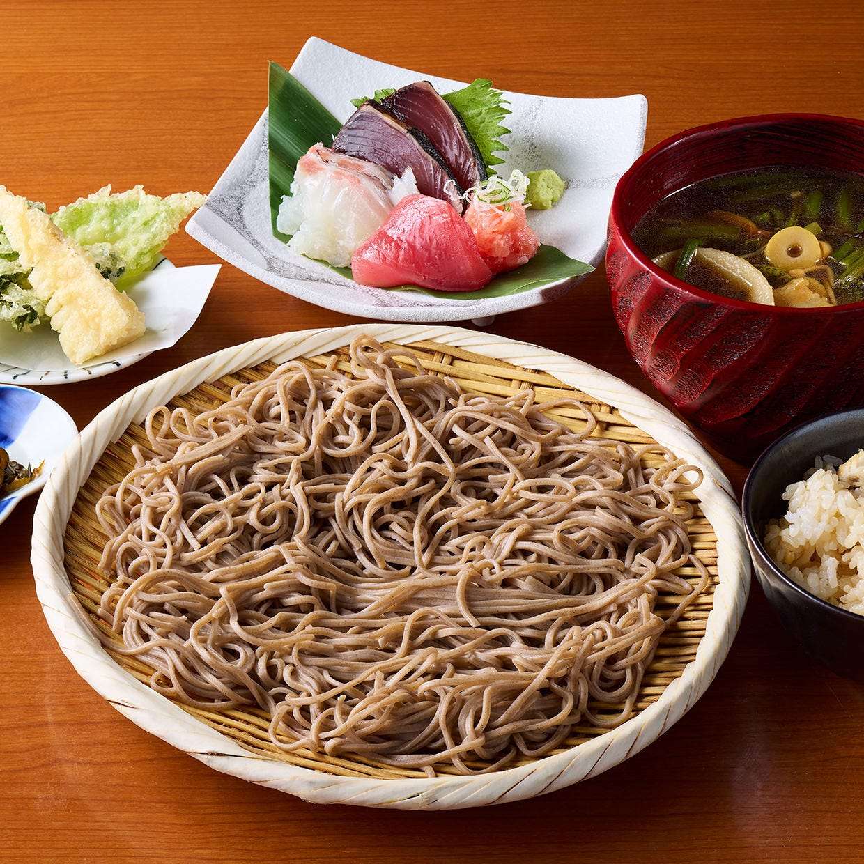 期間限定！！　豚しゃぶ山菜のつけ蕎麦御膳