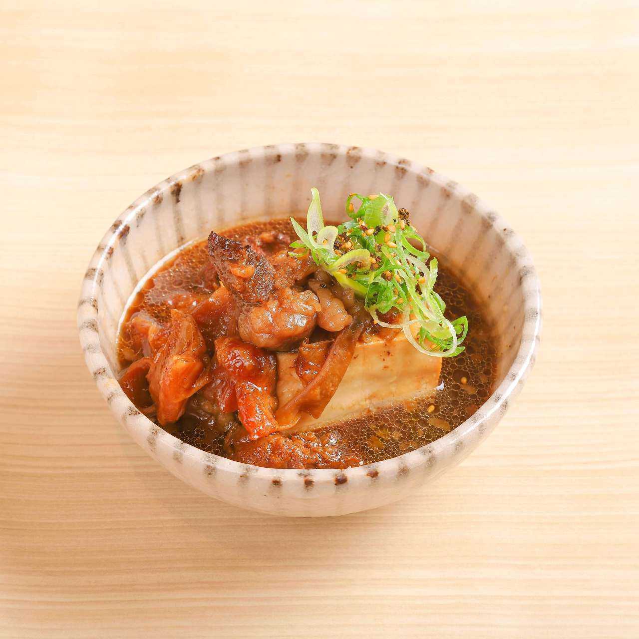 牛すじとうふ煮込み
