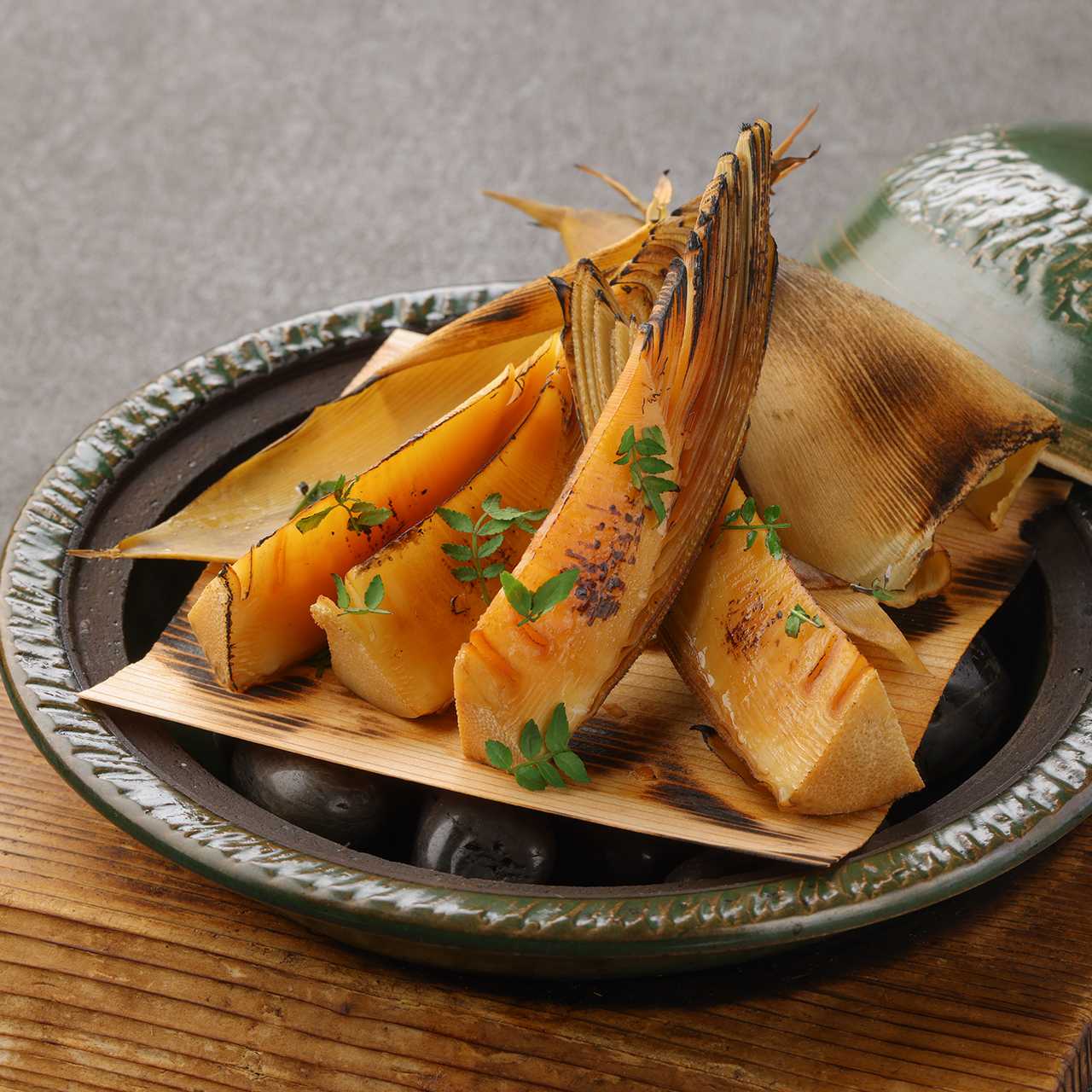 Bamboo shoots with spikes, Houraku-yaki, with kinome soy sauce