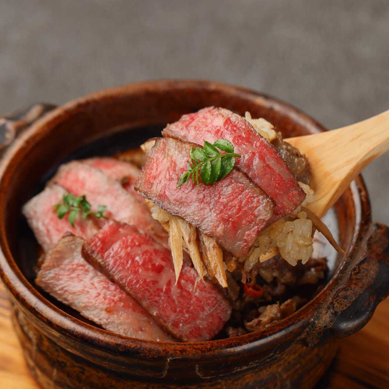 Japanese Black Beef and Burdock Rice in a Clay Pot