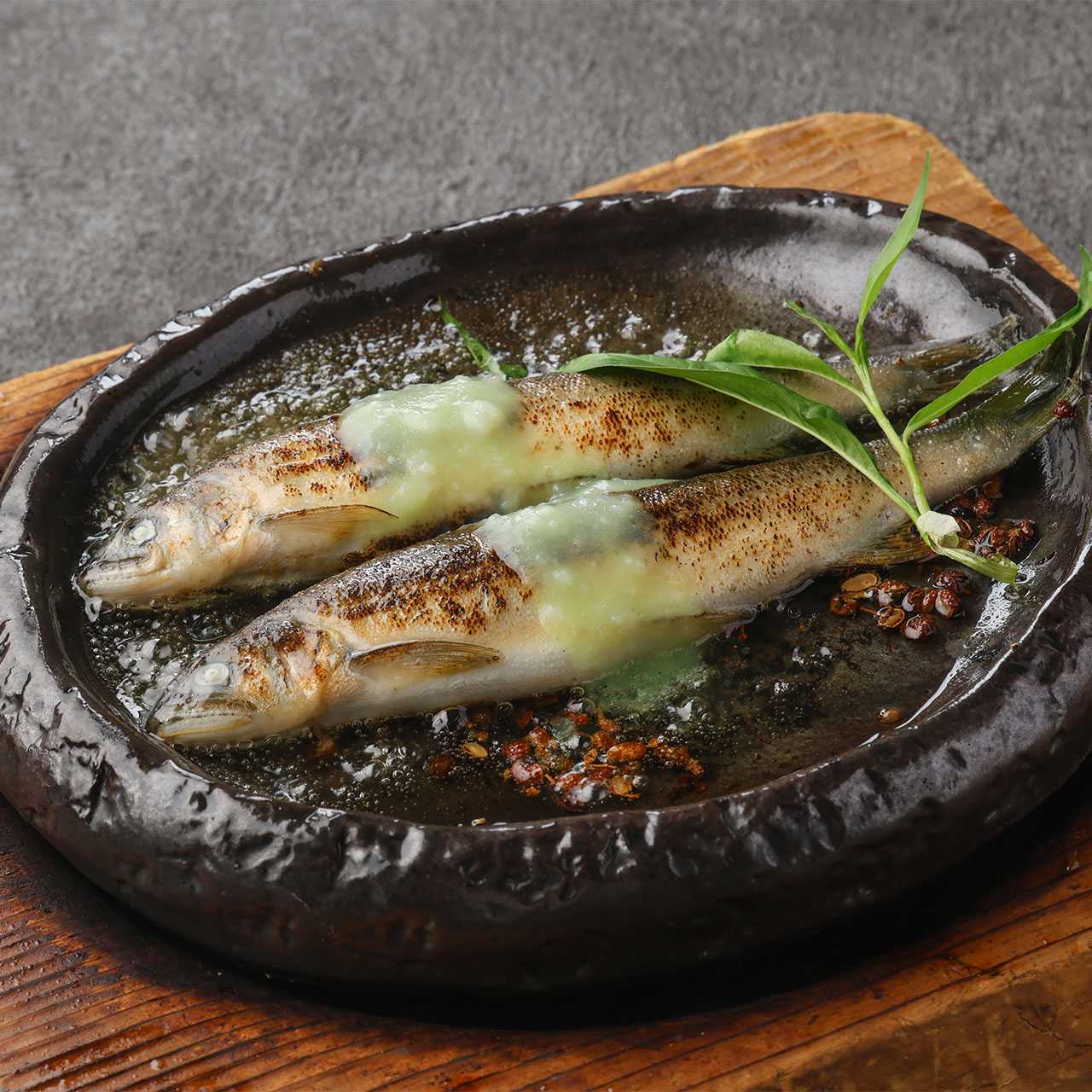 Kuma no Ayu with Sansho Oil