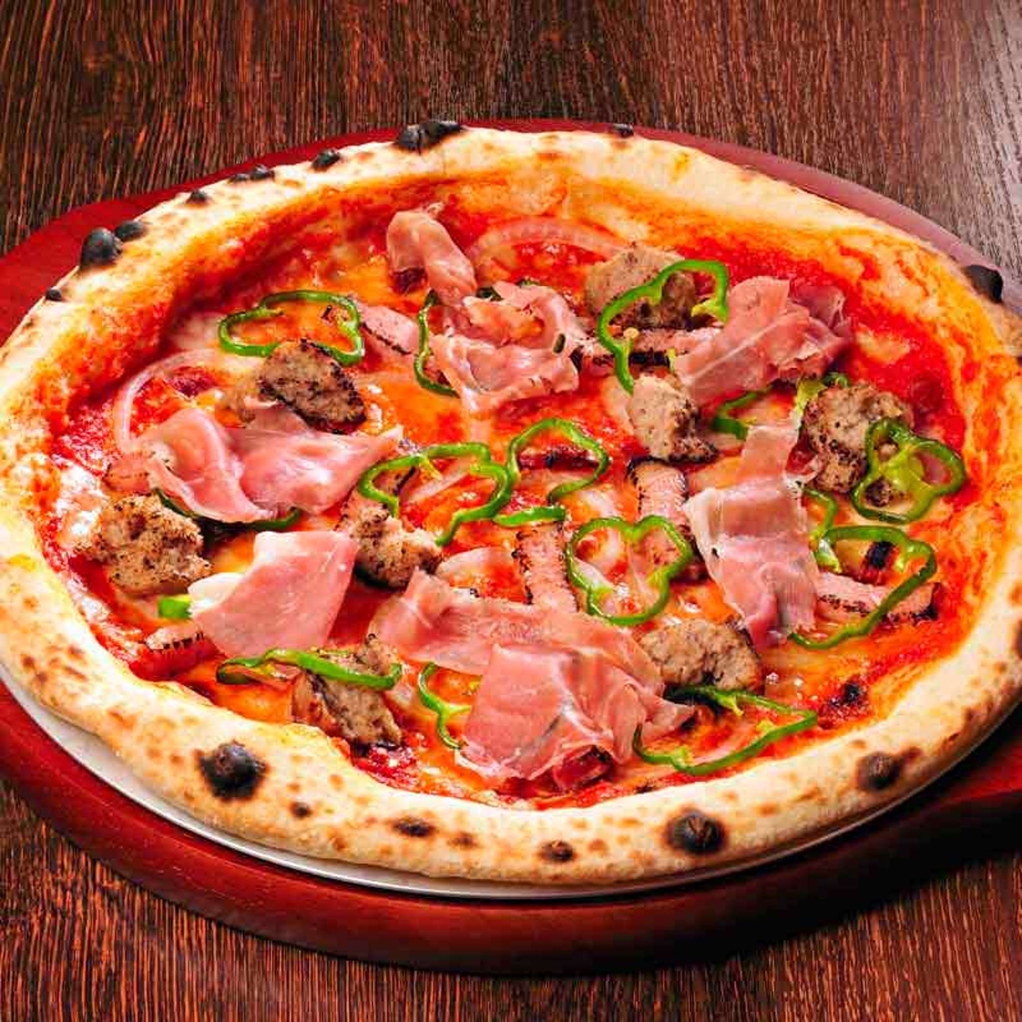 ピザ ”ポルチェリーノ”