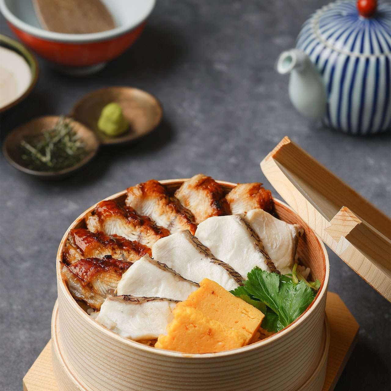 鲷鱼鳗鱼饭