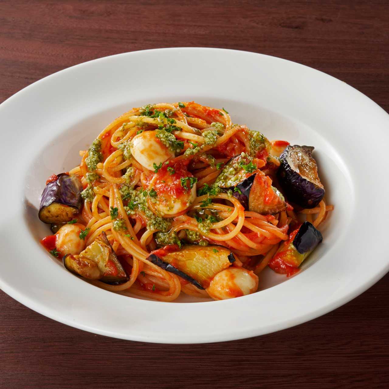 茄子とモッツァレラチーズのスパゲッティ