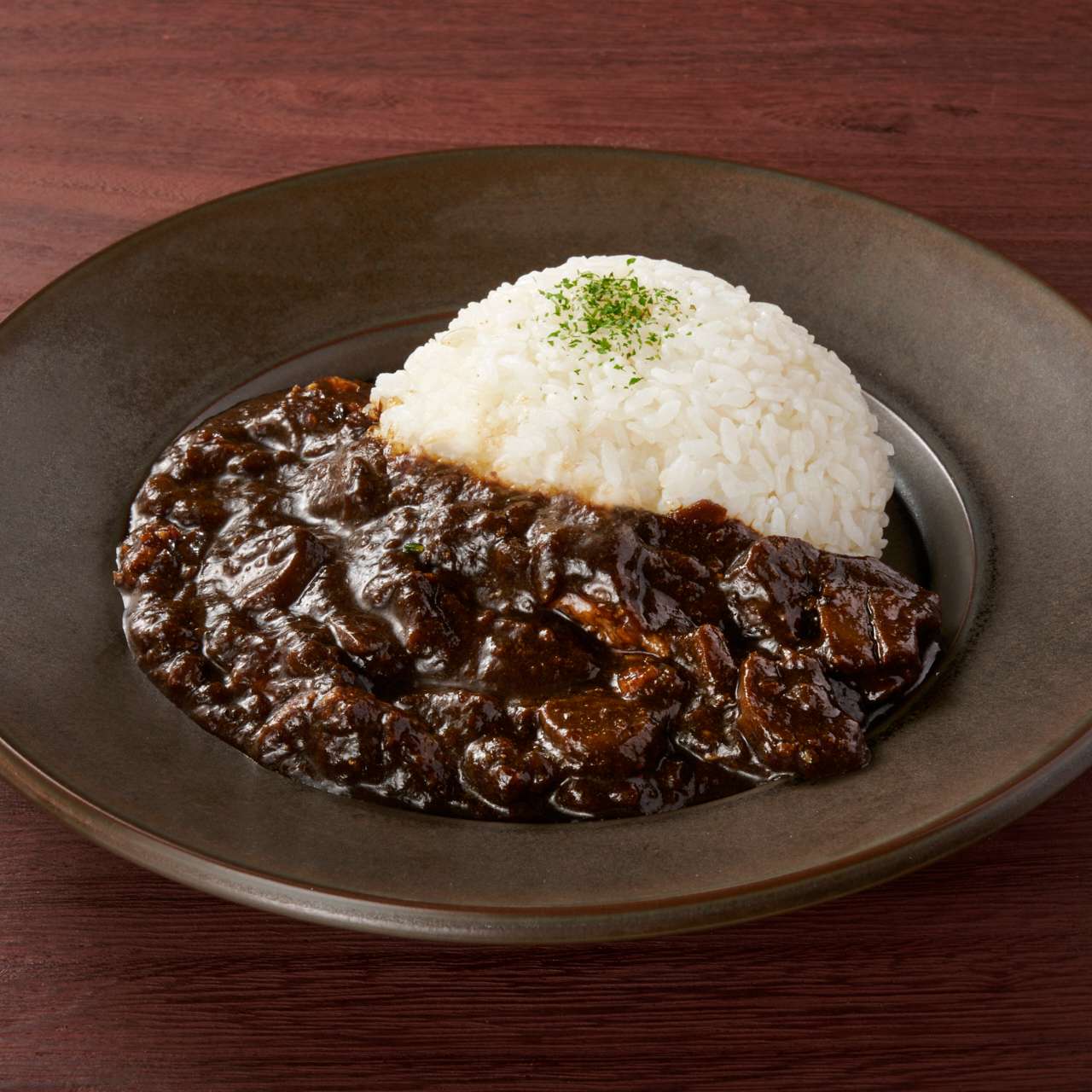 牛スジ肉の黒焙煎カレー