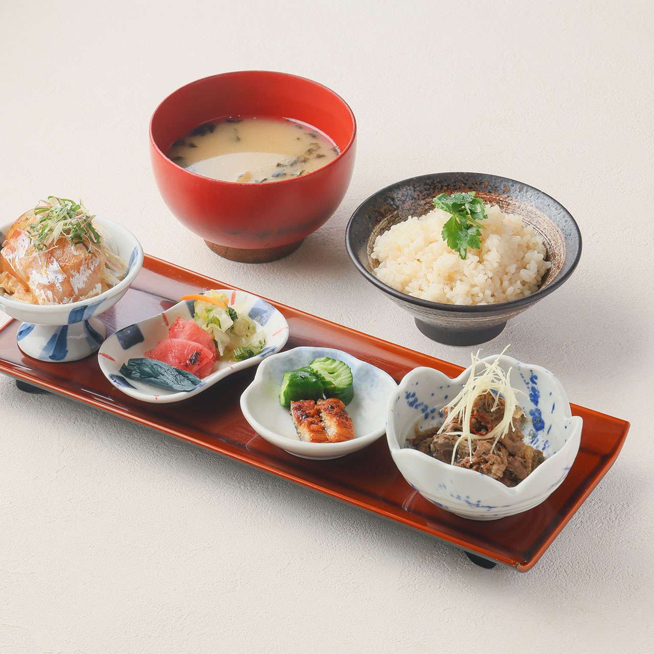 一汁五菜膳　メイン料理は下記よりお選びください。