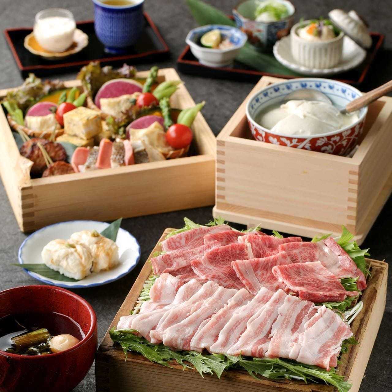 盡享食材原汁原味的“吟釀清蒸懷石料理（京都豬肉和黑毛和牛）”