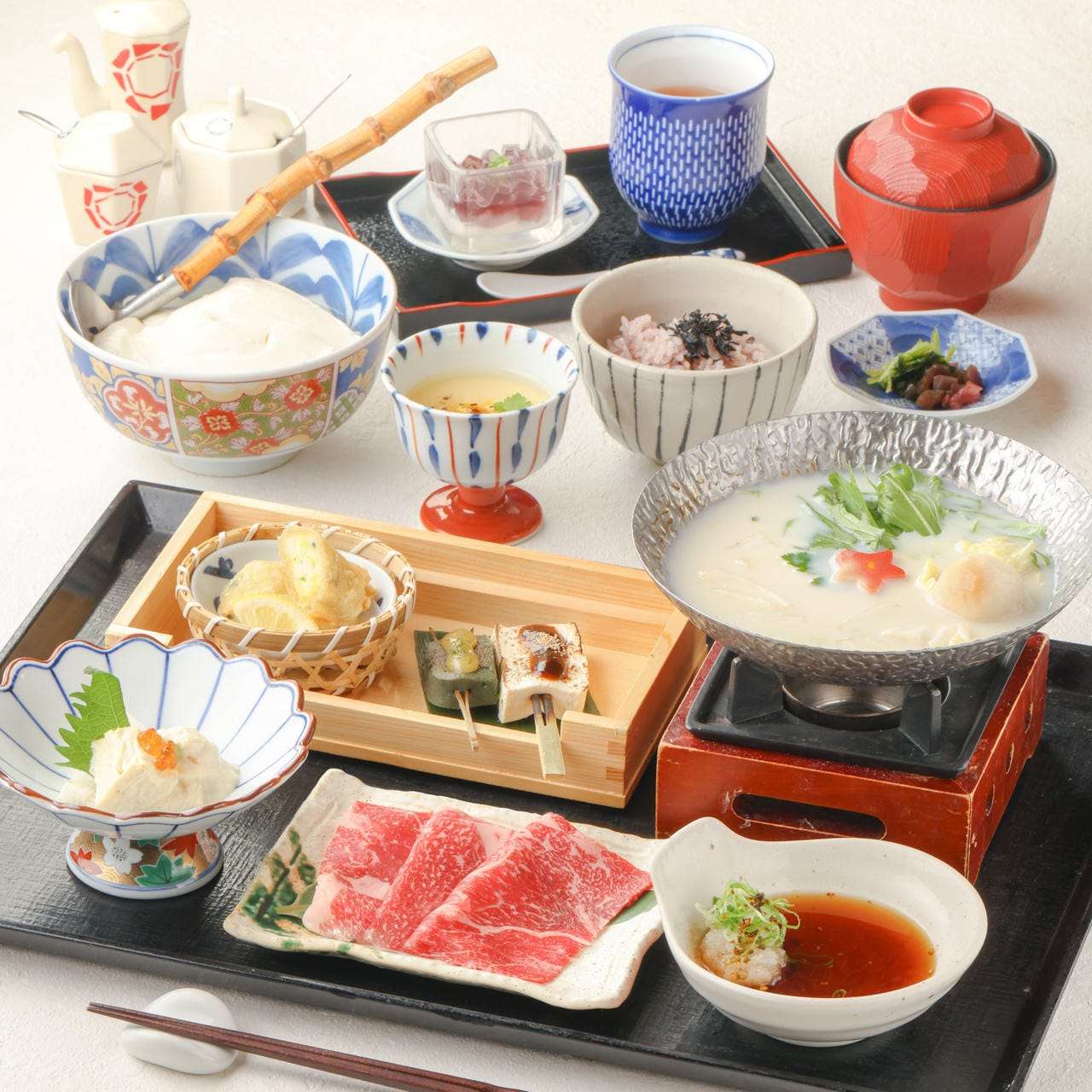 《Lunch Course/Set Meal》Japanese Black Beef and Soy Milk Shabu-Shabu Set ...