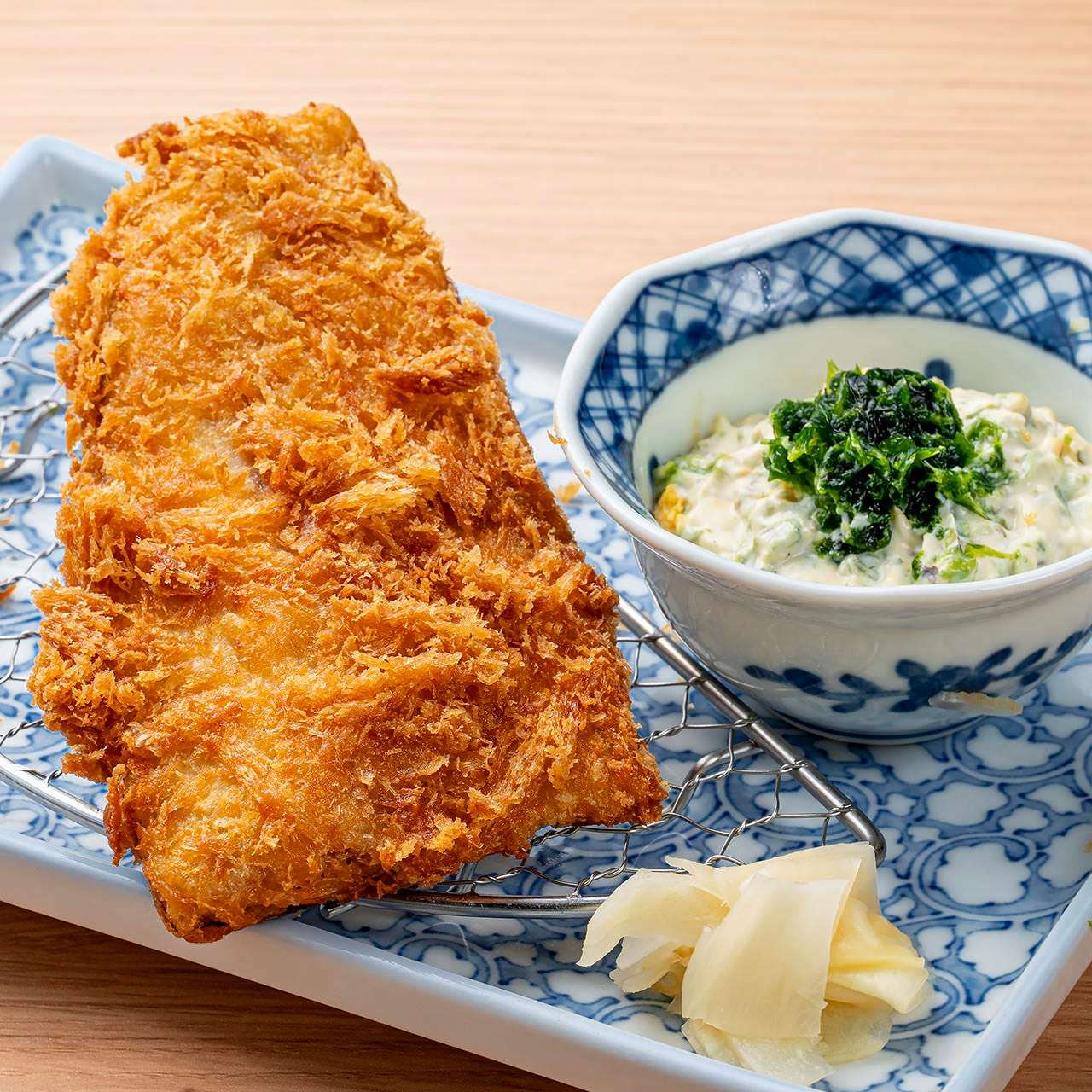 Hand-prepared extra large fried horse mackerel with special tartar sauce