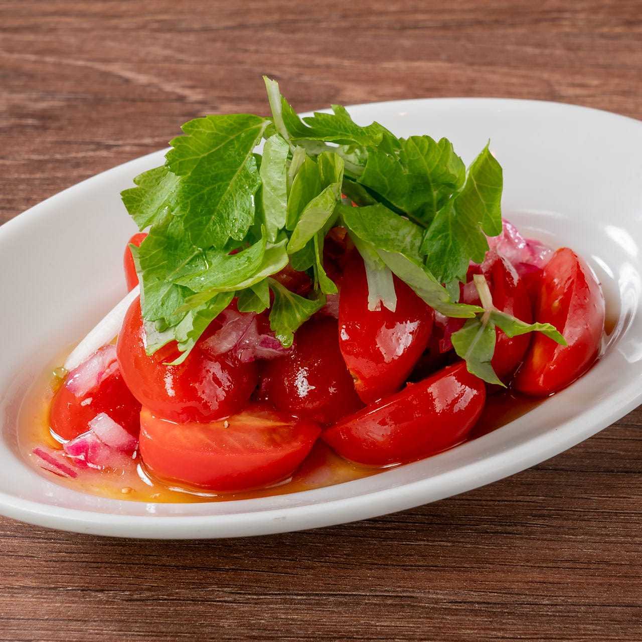 純あまトマトとホワイトセロリのサラダ