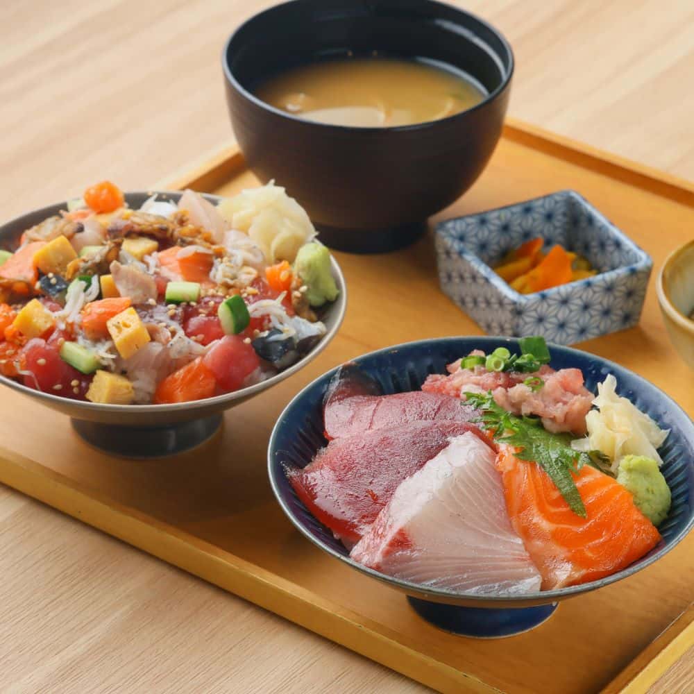 『おいしさ２倍』選べる丼ぶり　-ハーフ丼　全12種-