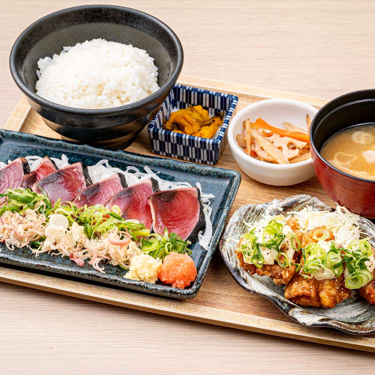 Seared bonito and chicken nanban set meal