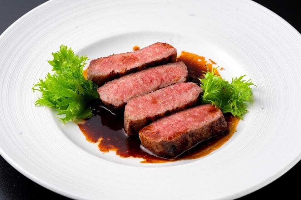 宮崎牛のサーロイングリル　グレービーソー  ス