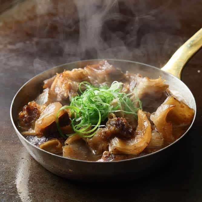 謹製牛すじ塩煮込み