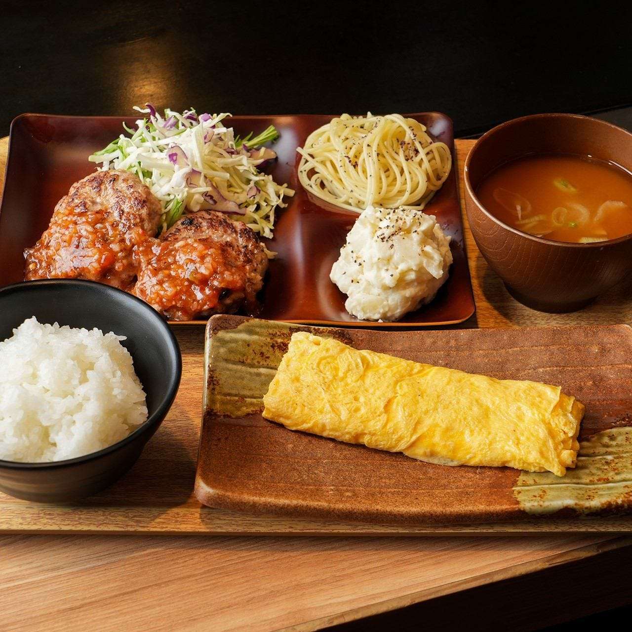 鐵板漢堡牛排套餐
