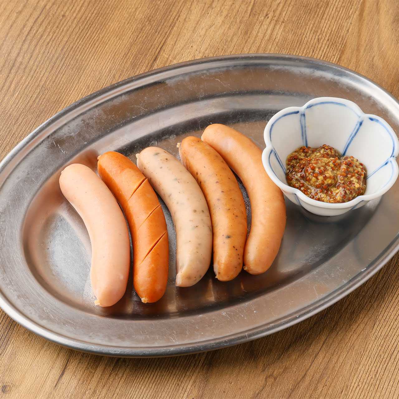 ソーセージ盛り合わせ