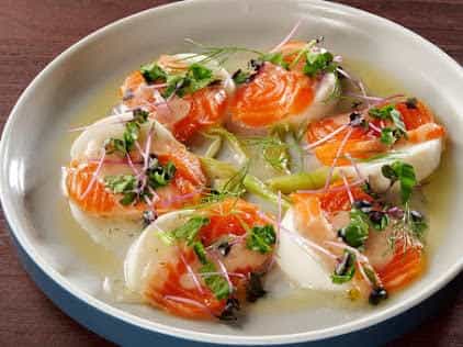 サーモンとカブのセビーチェ