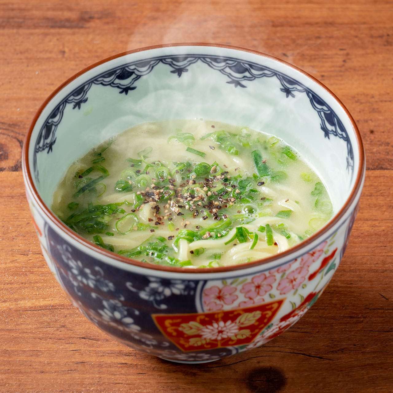 鶏白湯ラーメン