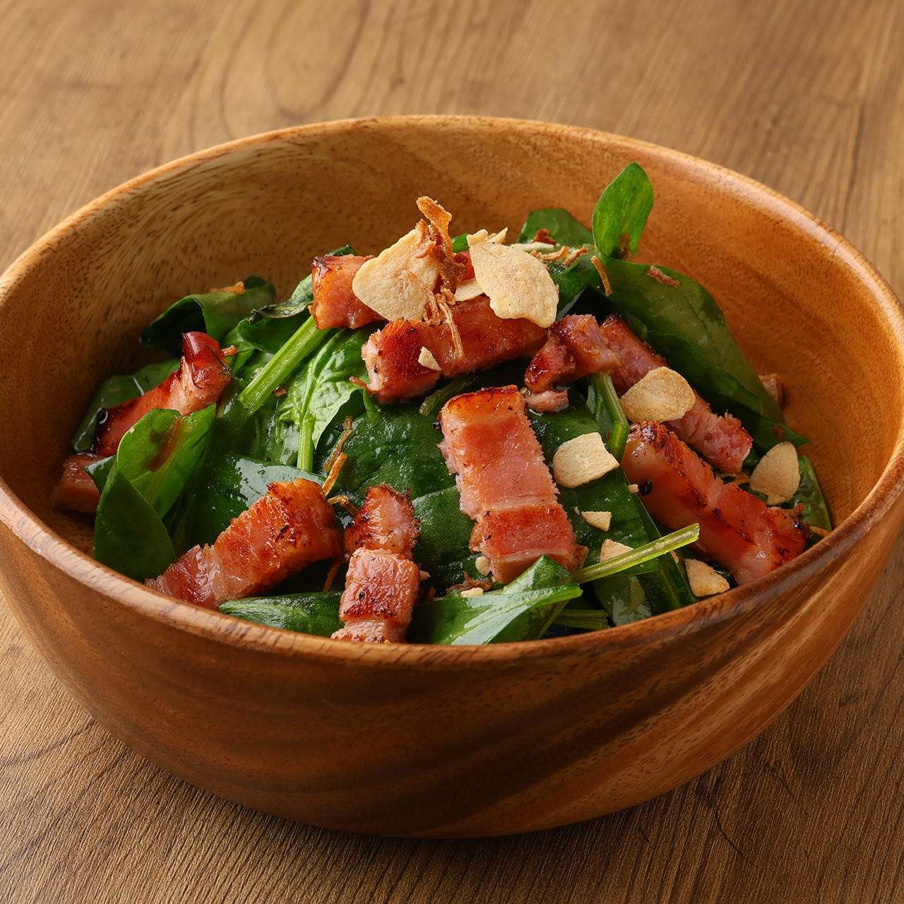 焼きたてベーコンのポパ  イサラダ