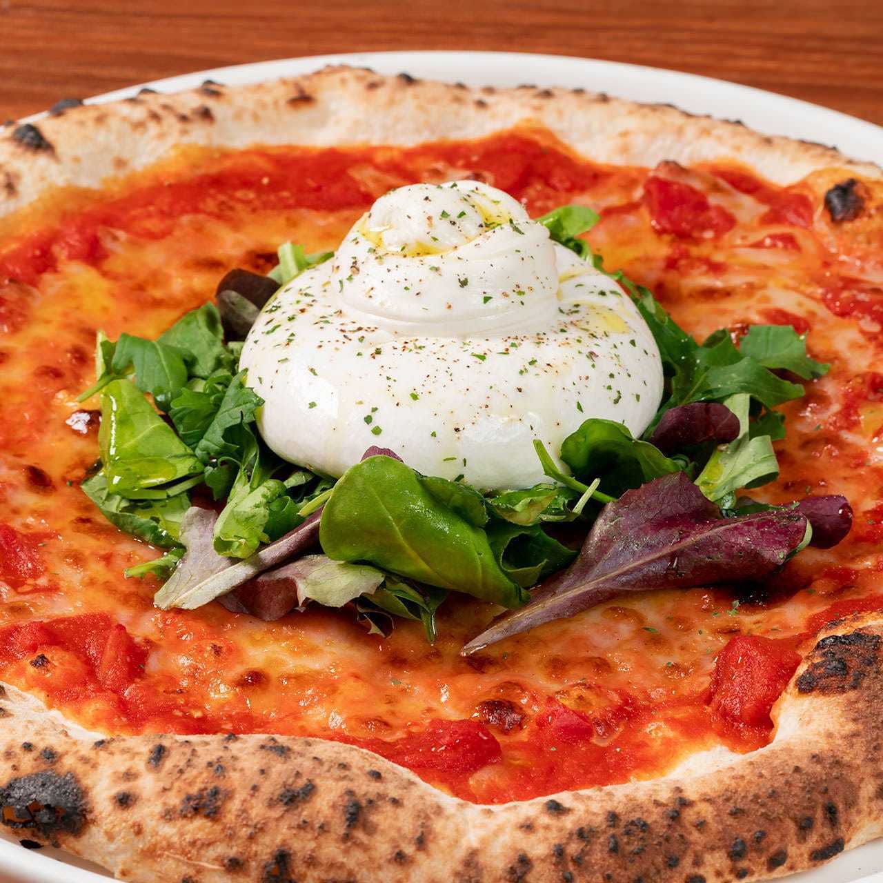 自家製ブッラータピッツァ