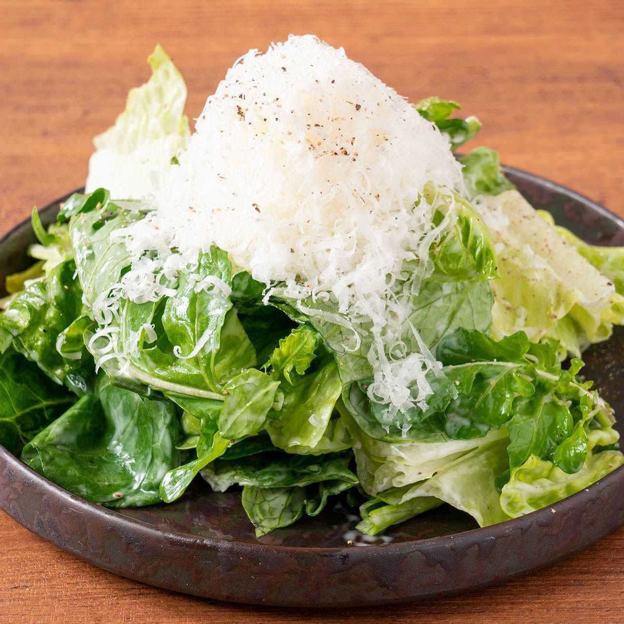 緑のシーザーサラダ