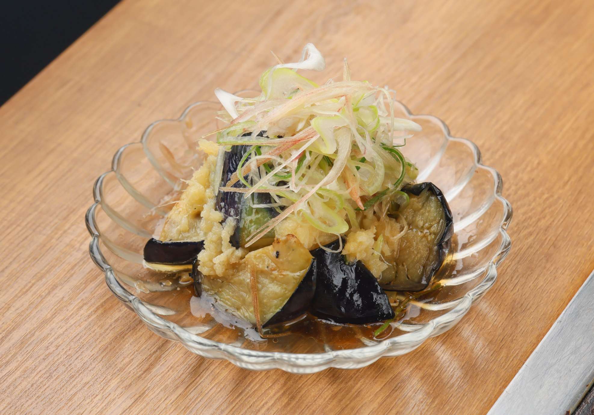 茄子のの揚げ浸し~葱生姜醬~