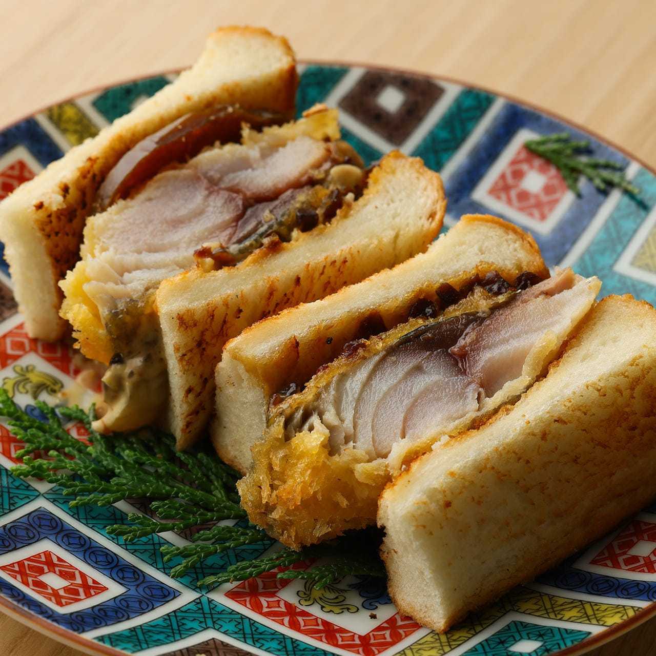 Mackerel rare cutlet sandwich