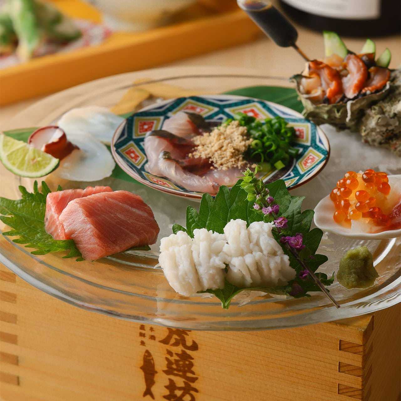 Assorted sashimi
