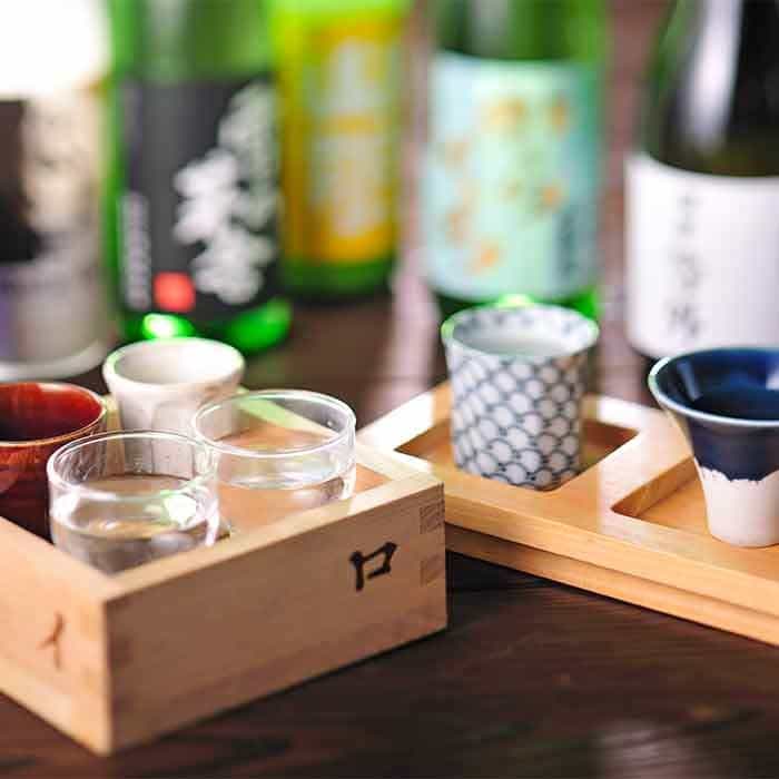 Comparison of four types of Japanese sake in Irohani masu cups