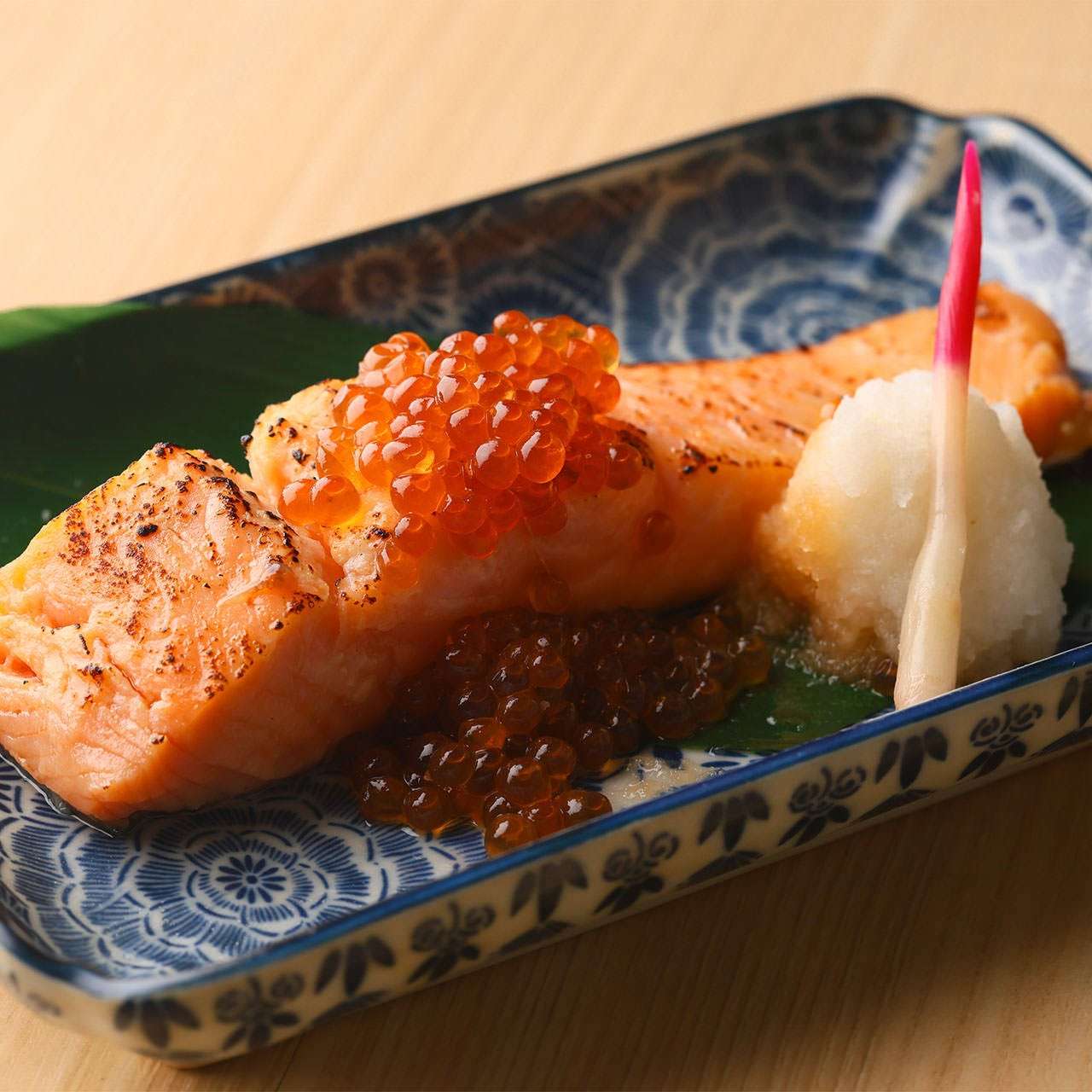 Grilled silver salmon with saikyo miso topping and grated salmon roe