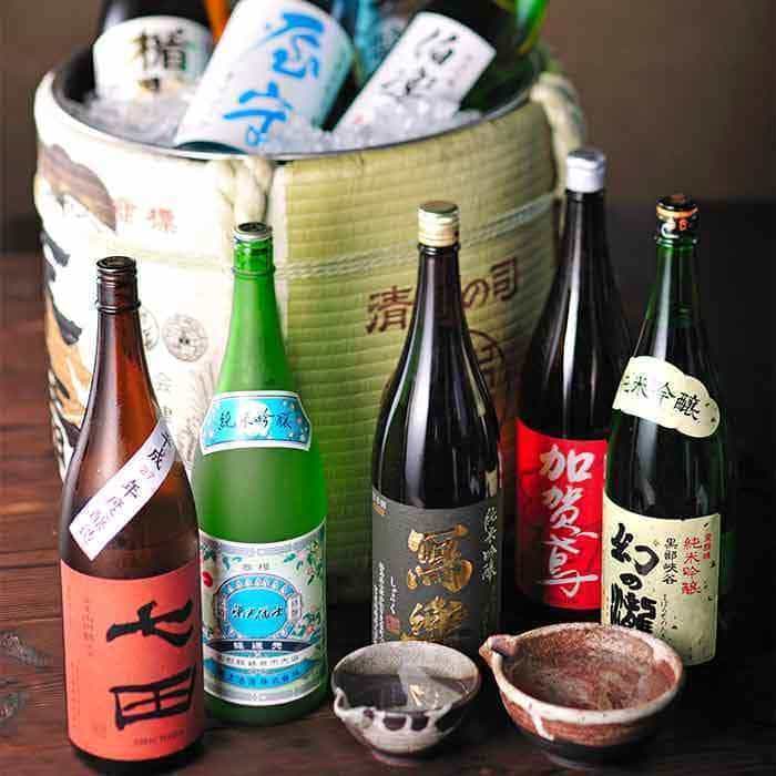A buffet of 15 types of sake